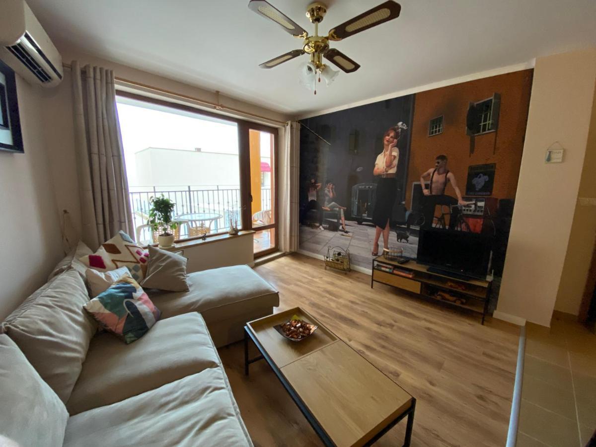 Supreme Danieli - Holiday Apartment By The Sea Balchik Exterior foto